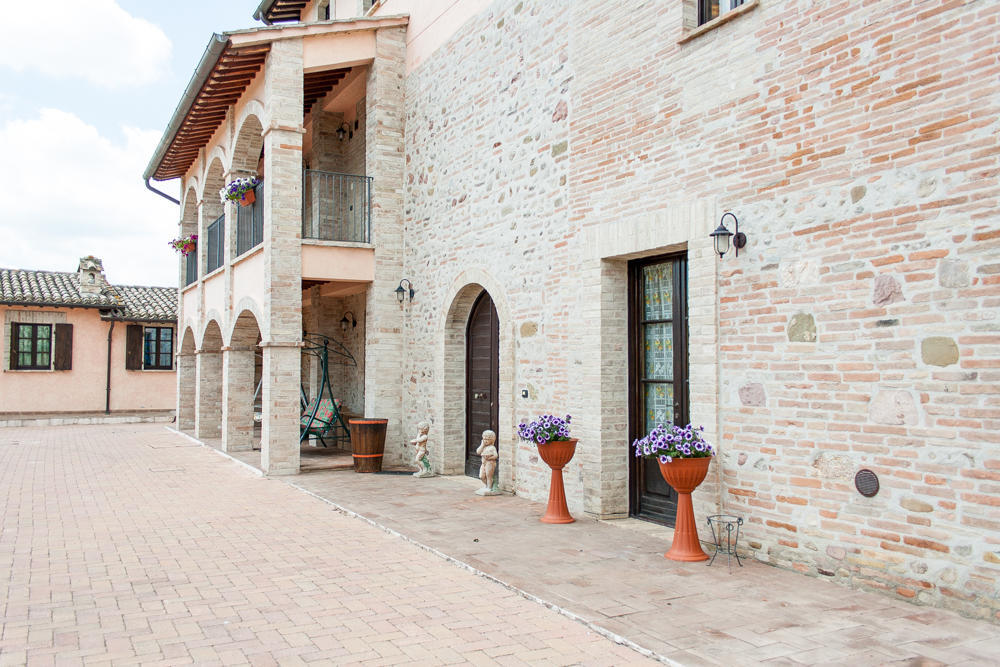 Hotel Le Stelle Di San Lorenzo Bastia Umbra Exterior foto