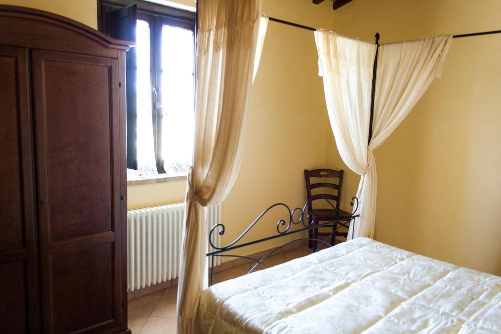 Hotel Le Stelle Di San Lorenzo Bastia Umbra Zimmer foto